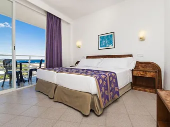  Отель GLOBALES PALMANOVA PALACE 4*