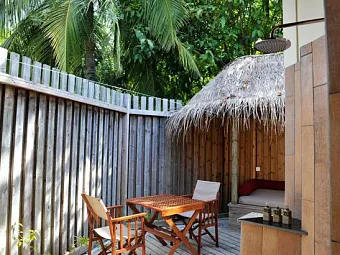 Отель KOMANDOO ISLAND RESORT 4*