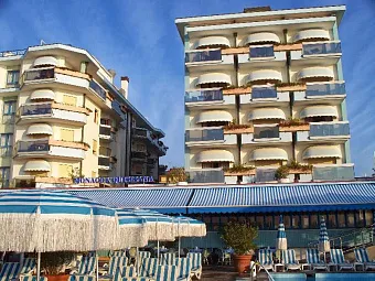  Отель MONACO & QUISISANA 4*
