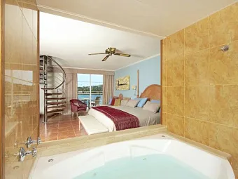Отель  IBEROSTAR SUITES JARDIN DE SOL 4*
