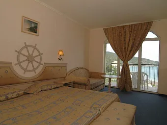 Отель ROYAL PARK ELENITE 4*