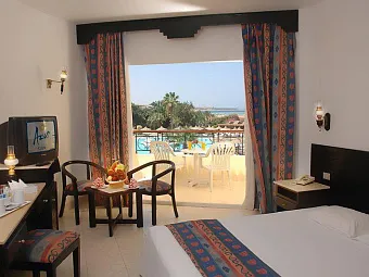 Отель CLUB AZUR 4*