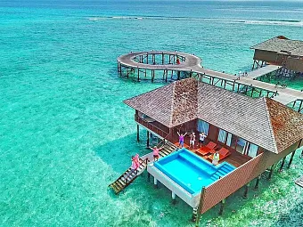 Deluxe Water Villa With Pool