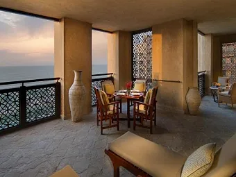Отель MADINAT JUMEIRAH MINA A SALAM HOTEL 5*