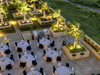 Отель CROWNE PLAZA ABU DHABI YAS ISLAND 5*