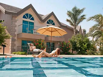 Отель LONG BEACH RESORT & SPA 5*