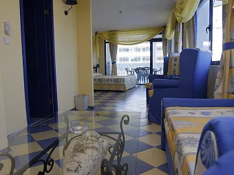 Отель CHAIKA RESORT 4*
