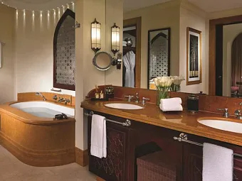Отель SHANGRI-LA HOTEL QARYAT AL BERI 5*