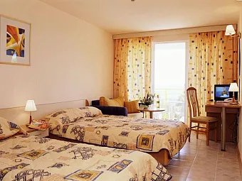 Отель ORHIDEYA 3*