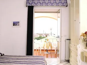 CASTIGLIONE VILLAGE HOTEL 4*
