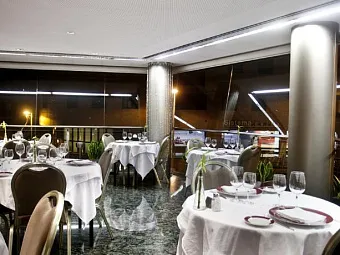 Отель GOLDEN TULIP ANDORRA FENIX HOTEL 4*