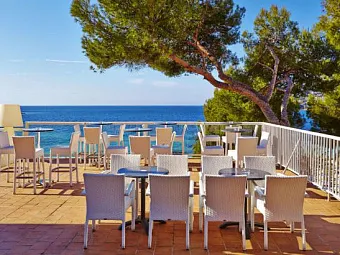 Отель FLAMBOYAN CARIBE 4*