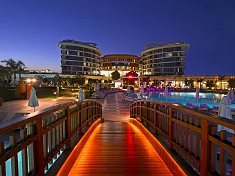 Отель BAIA LARA HOTEL 5*