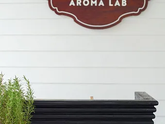 M.I.Y Aroma Lab