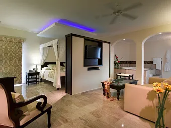  Номер Deluxe Suite