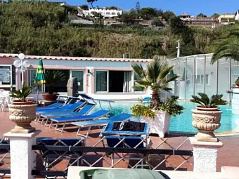 CASTIGLIONE VILLAGE HOTEL 4*