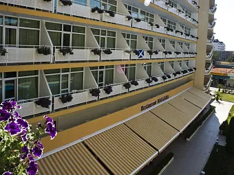 Отель GRAND HOTEL OASIS SUNNY BEACH 4*