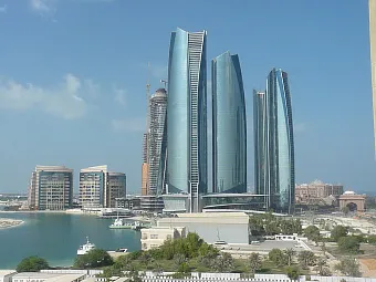 Отель JUMEIRAH AT ETIHAD TOWERS 5*