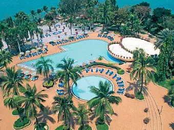  ROYAL CLIFF HOTELS GROUP 5 *