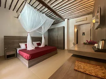 MY BLUE HOTEL 4*