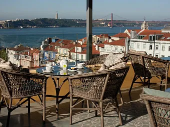 Отель BAIRRO ALTO 5*