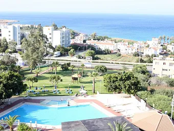 Отель ADELAIS BAY HOTEL 3*