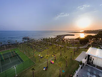 Отель RUBI PLATINUM SPA RESORT & SUITE 5*