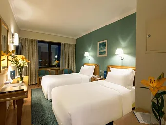 Отель SANA METROPOLITAN 4*