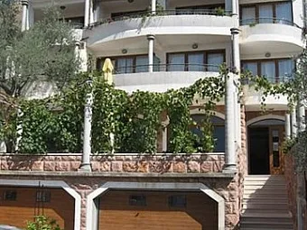 Отель LEVANTIN INN 3*