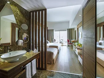 Отель PORT NATURE LUXURY RESORT HOTEL & SPA 5*