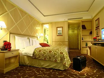 Отель SPLENDID BEACH RESORT 5*