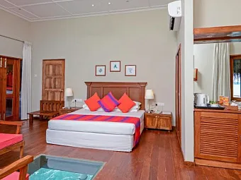 Отель ADAARAN CLUB RANNALHI 4*