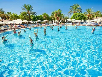 Бассейн отеля KIRMAN HOTELS SIDERA LUXURY SPA 5*