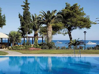 Отель SANI BEACH CLUB 5*