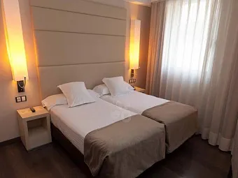 Отель MOLA PARK ATIRAM 4*