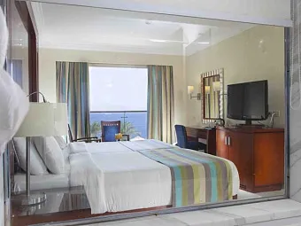 XPERIENCE SEA BREEZE RESORT 5*
