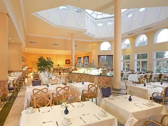Отель SAPHIR PALACE 5*