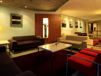 AQUA-HOTEL MONTAGUT SUITES 4*+