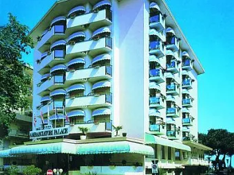  Отель MONACO & QUISISANA 4*