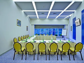  Загородный отель LES ART RESORT 4*