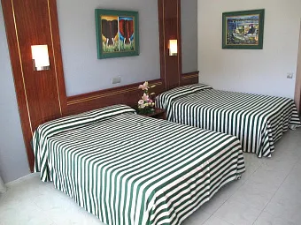 Отель OHTELS VILLA DORADA 3*