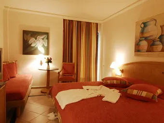 Отель KYLLINI BEACH RESORT 4+*