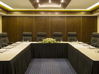 Отель LE MERIDIEN ABU DHABI HOTEL 4*