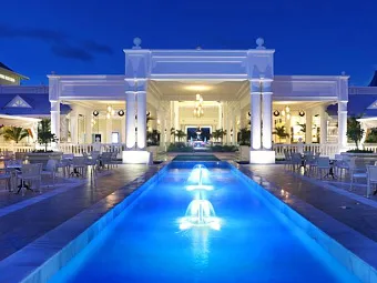 Отель LUXURY BAHIA PRINCIPE FANTASIA 5*