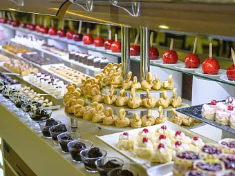 Отель GREEN MAX HOTEL 5*