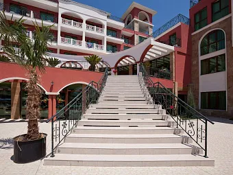 Отель SAINT GEORGE PALACE 4*