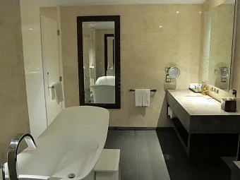 Отель LAPITA HOTEL, DUBAI PARKS AND RESORTS, AUTOGRAPH COLLECTION HOTELS 4*