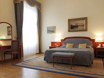  Отель GRANDHOTEL PUPP 5*