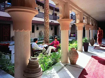 Отель MADINAT JUMEIRAH DAR AL MASYAF SUMMERHOUSE 5*