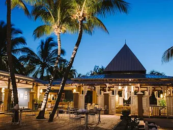 Отель LE PARADISE COVE HOTEL & SPA, A BOUTIQUE RESORT 5*